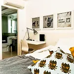 Modern Close To Timeout Market