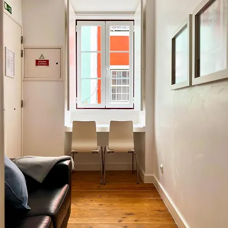 Apartment Modern Close To Timeout Market